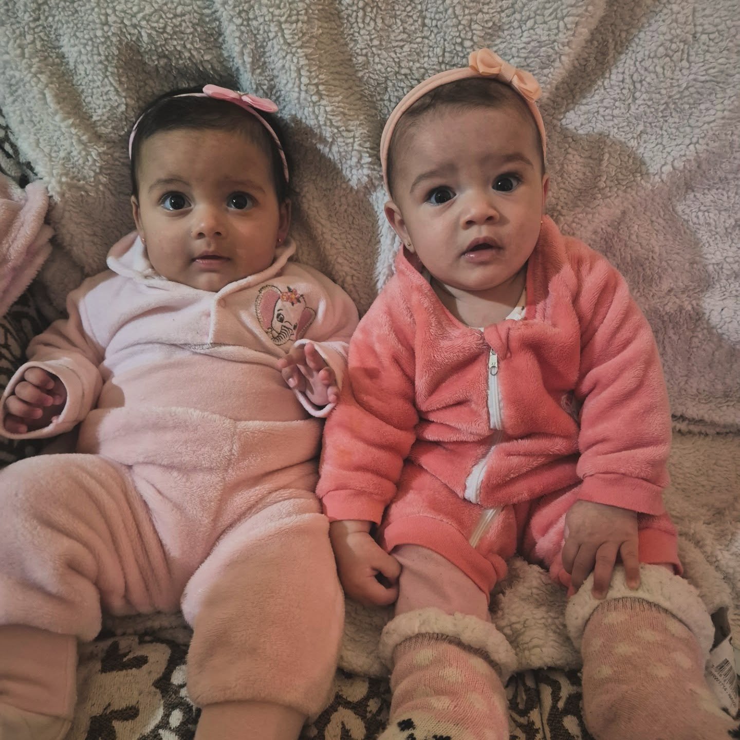 Bebê Heloísa com brincos